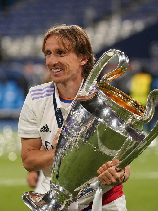 数学轶事：解析“布丰投针实验”对随机性的直观验证。（趣谈数学：从布丰投针看随机性的直观检验）